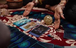 神奇塔罗牌在线占卜(神准塔罗牌)