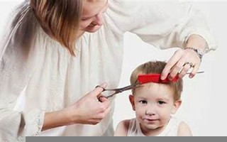 梦见剪头发(梦见剪头发是什么征兆 周公解梦)