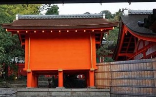 2016年11月10日(2016年11月10日是什么星座)